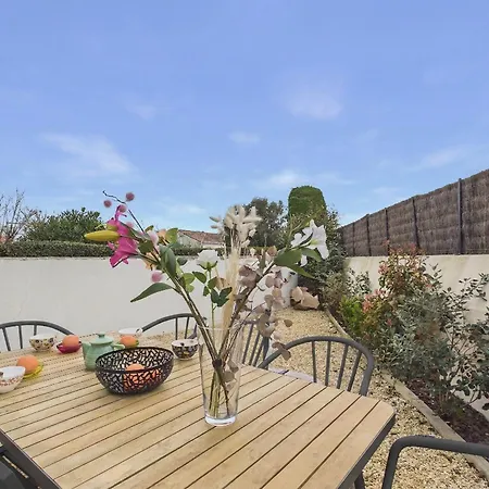 Feriehus 700 M De La Plage, Maison Pour 8, Jardin