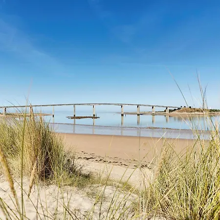 Feriehus 700 M De La Plage, Maison Pour 8, Jardin